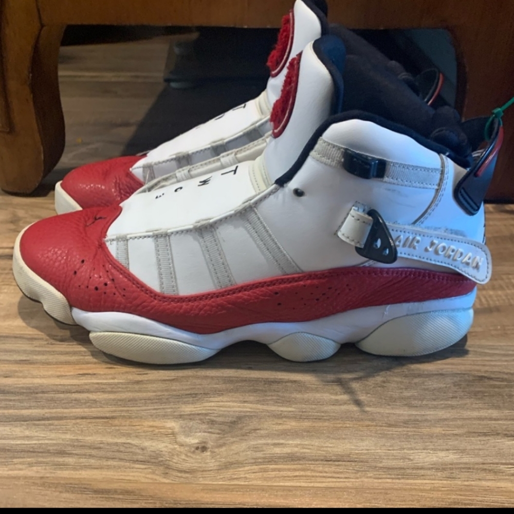 JORDAN'S 23 1996-97-98 RETRO'S MEN'S 10.5